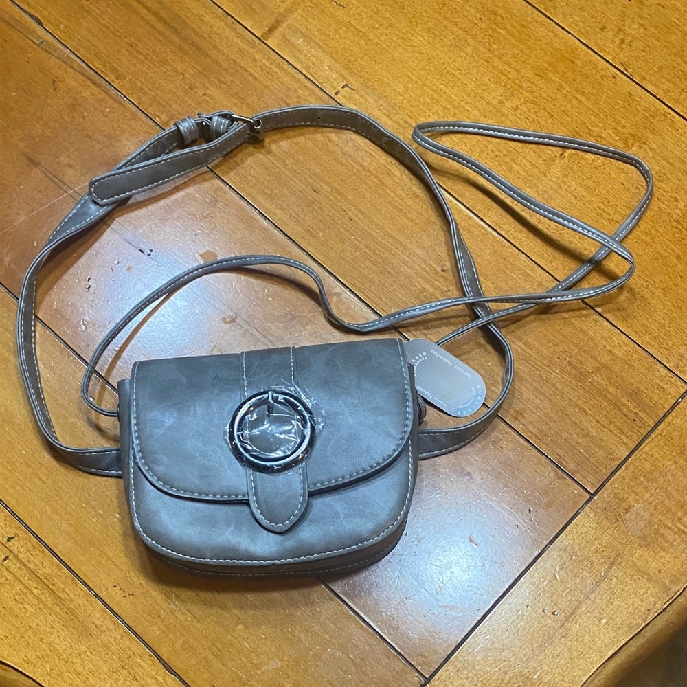 Crossbody/Belt Purse. Faux Leather. NWT